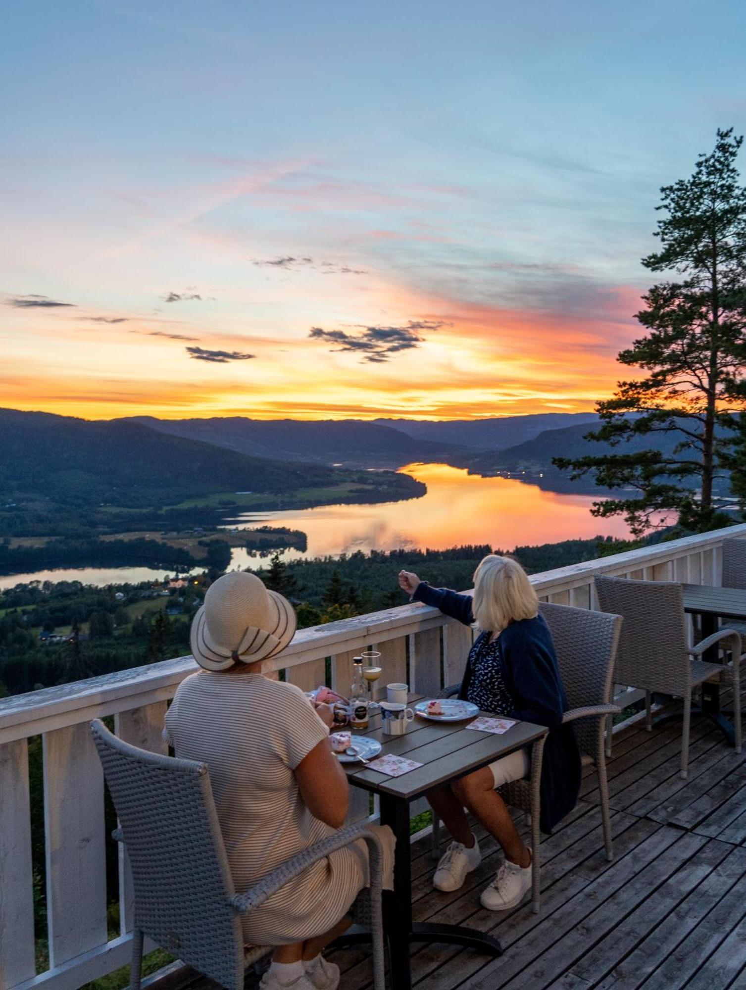 Granum Gard Hotel Fluberg Exterior foto