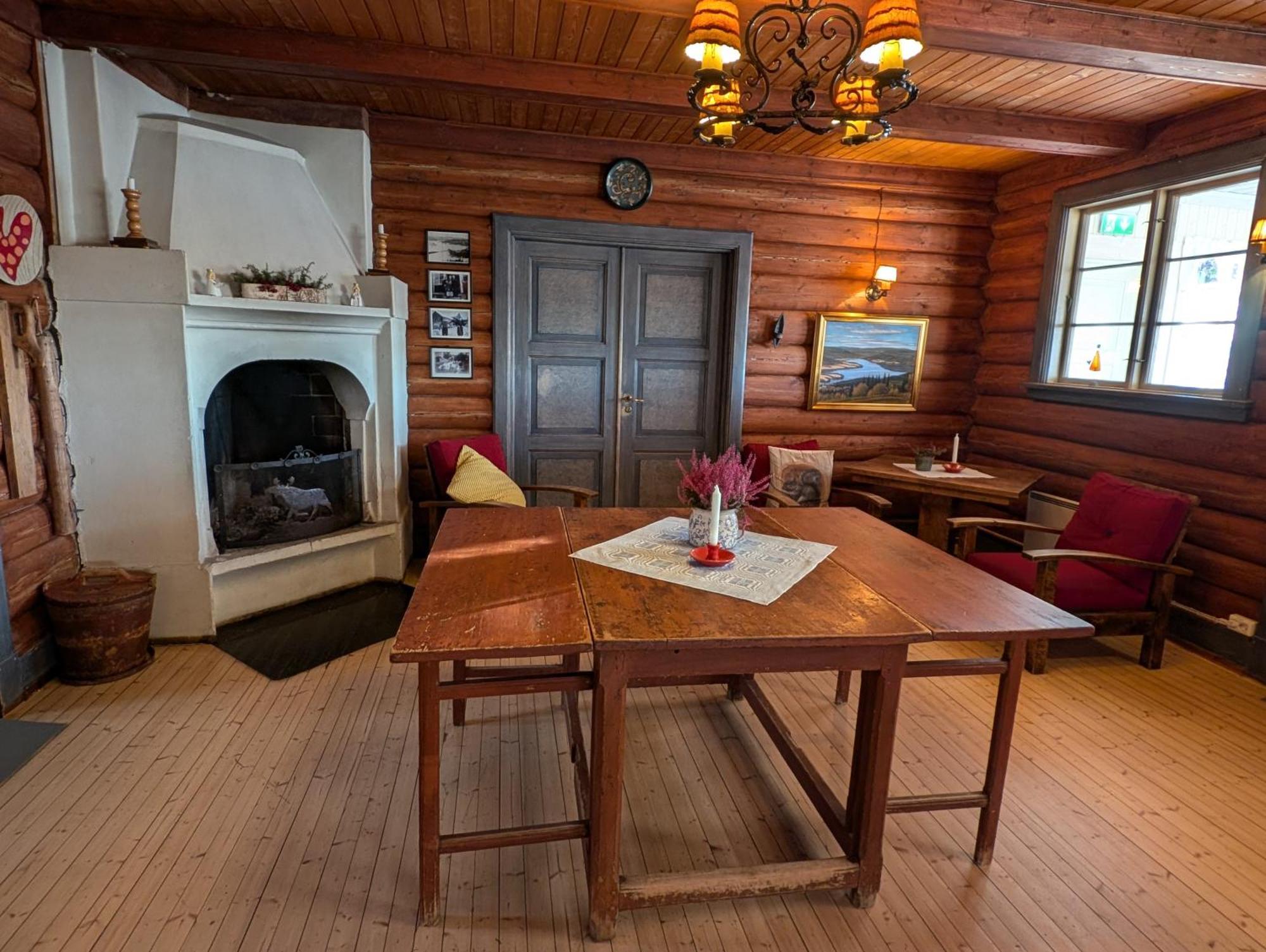 Granum Gard Hotel Fluberg Exterior foto